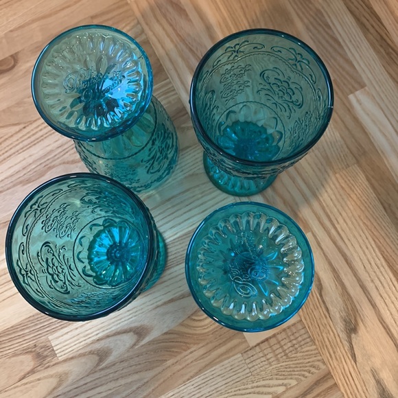 NWOT Set of 4 Pioneer Woman goblets,$42 - Picture 2 of 3